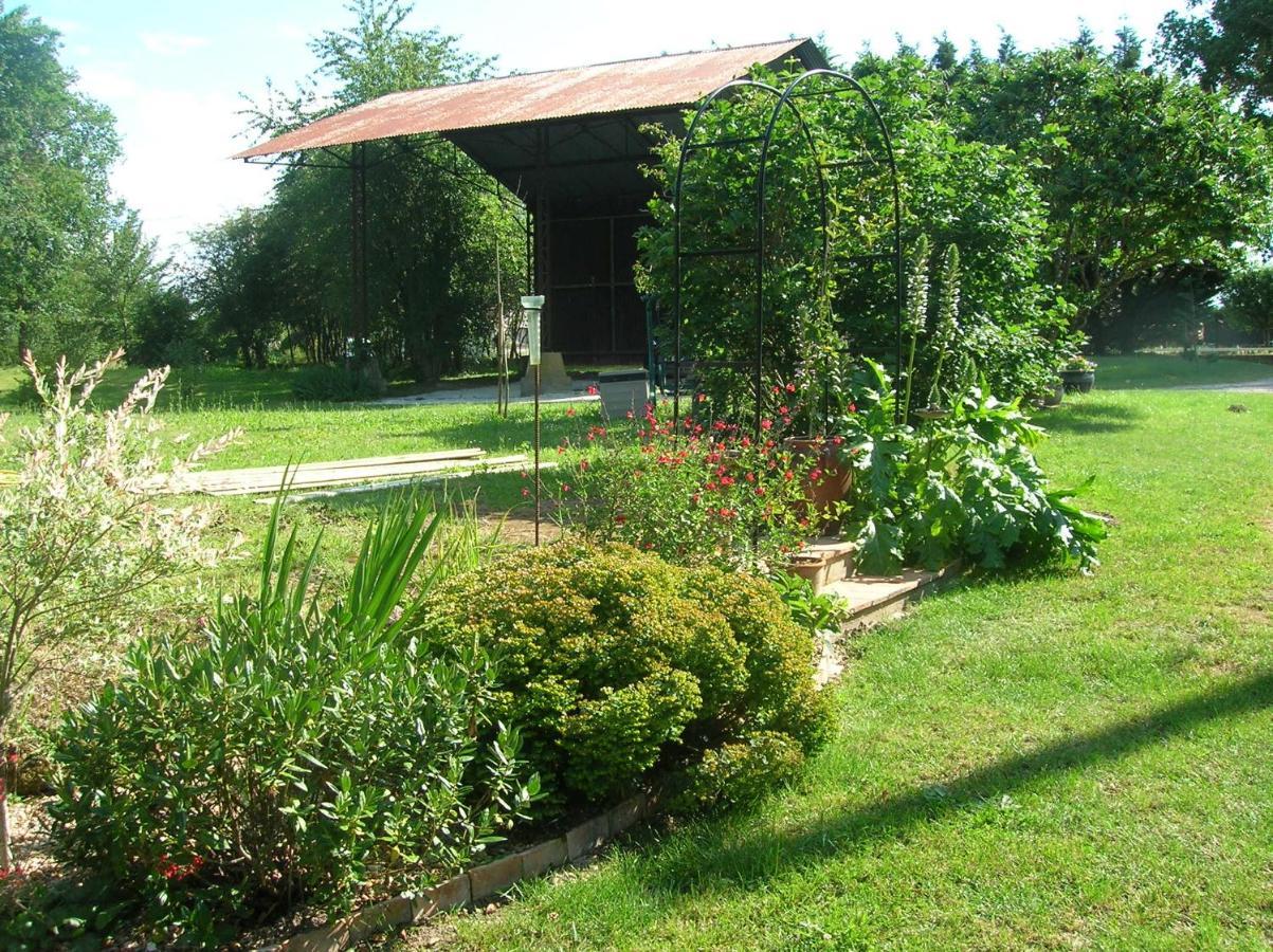 مبيت وإفطار Beaulieu-sur-Loire La Boulaye المظهر الخارجي الصورة